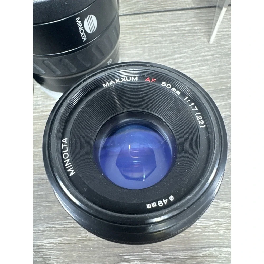 Minolta Maxxum STsi 35mm Film CameraAF 4 Lens, Accessories, New Batteries,Tested
